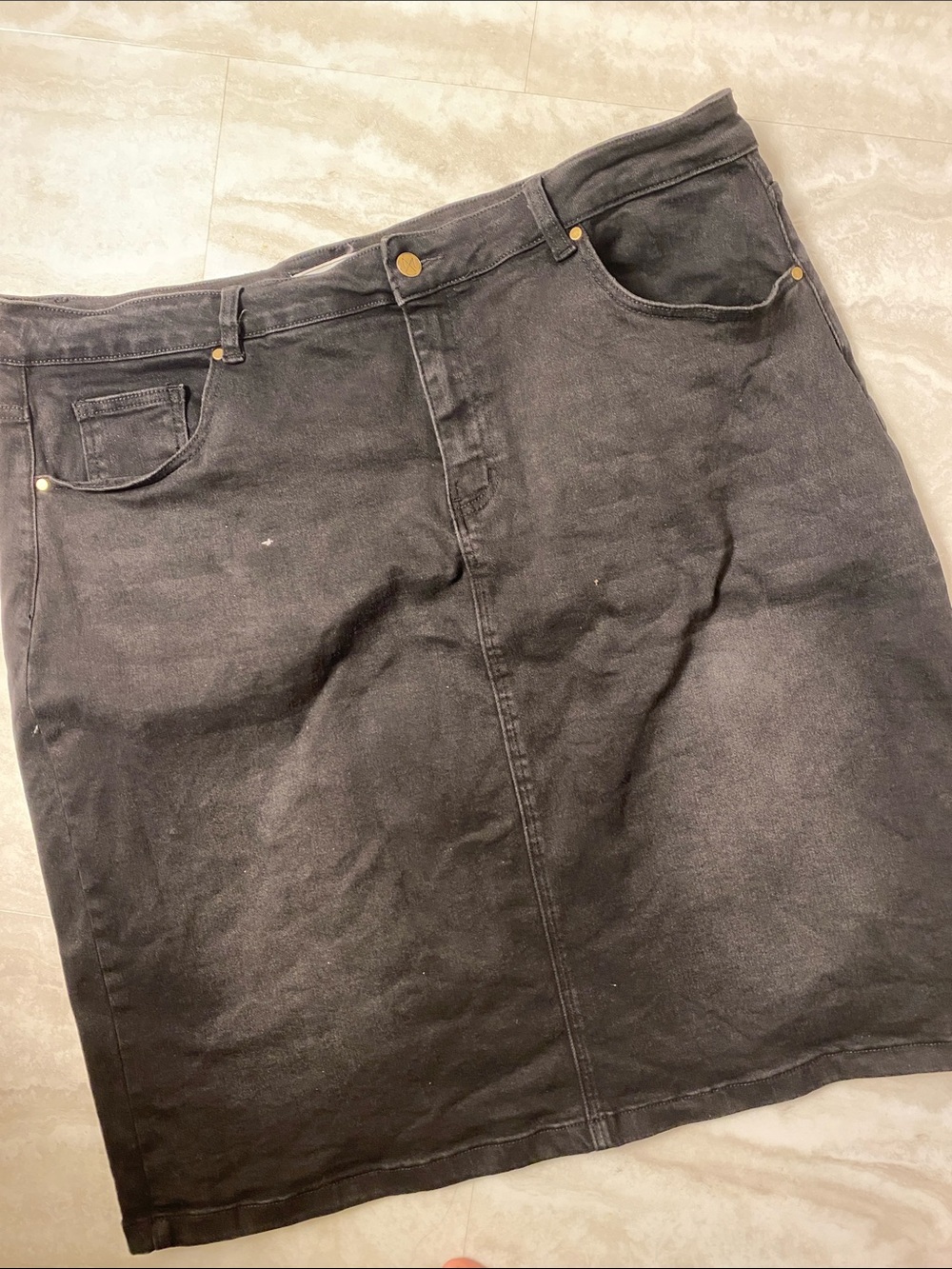 SZ 20 Main Street Exchange Black Denim Pencil Skirt